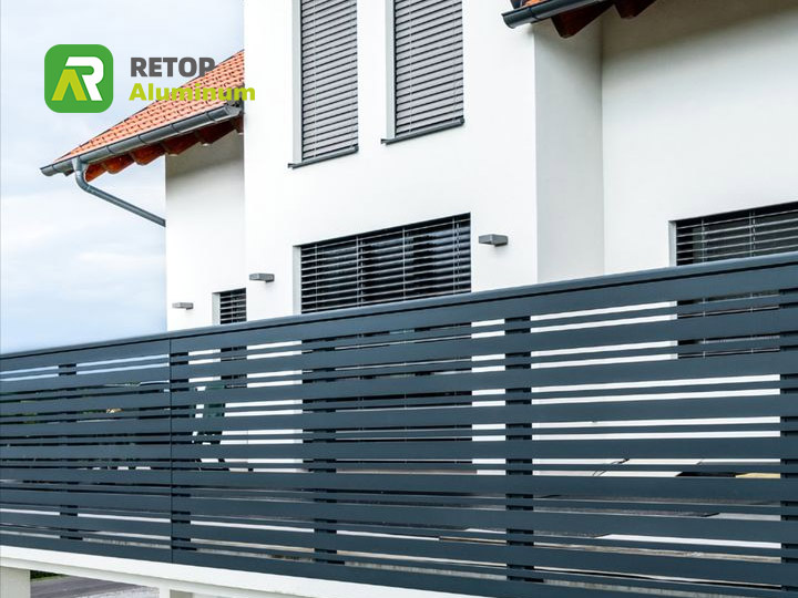 flat aluminium bar