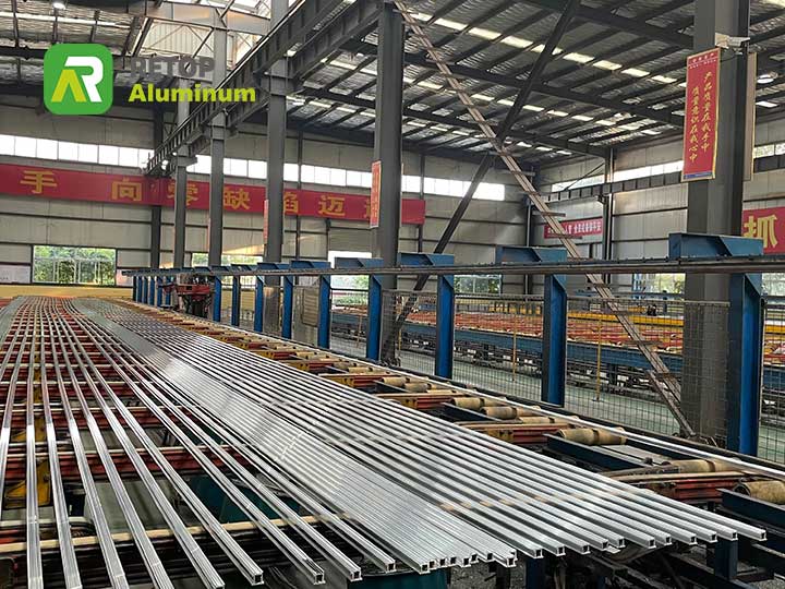 Retop factory of aluminium glass railing profile 
