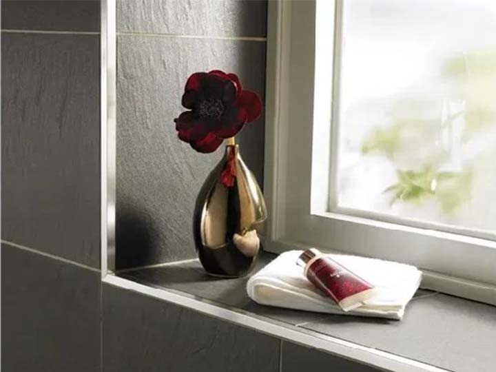 tiles aluminium trim used in wall