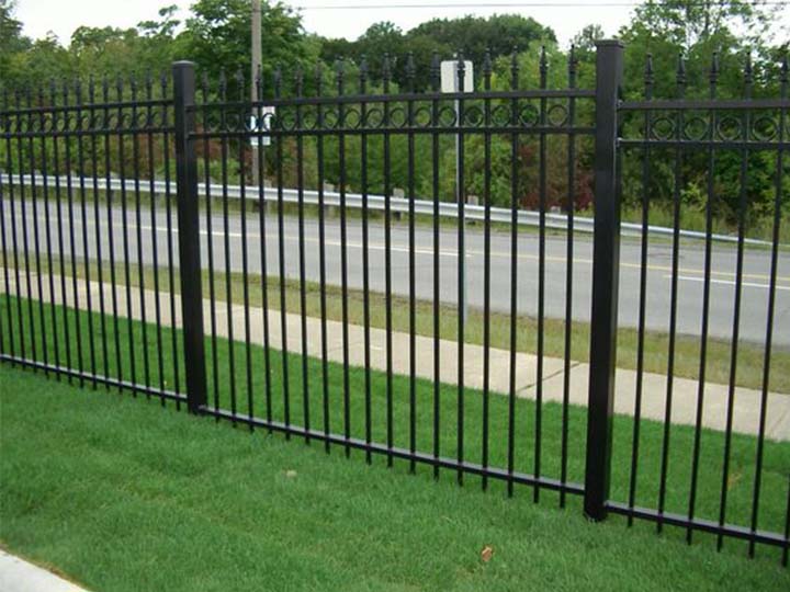 residential aluminum fence