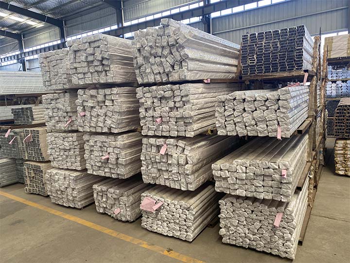 packign of aluminum louver blades
