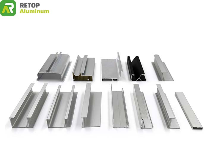 Modern aluminium kitchen door handles